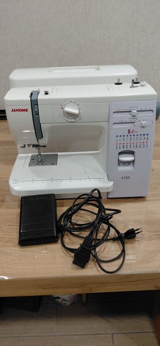 Швейная машинка ,,JANOME,,