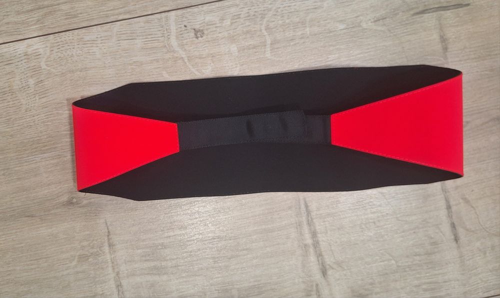 Pasek neonowy różowy 75-79 cm