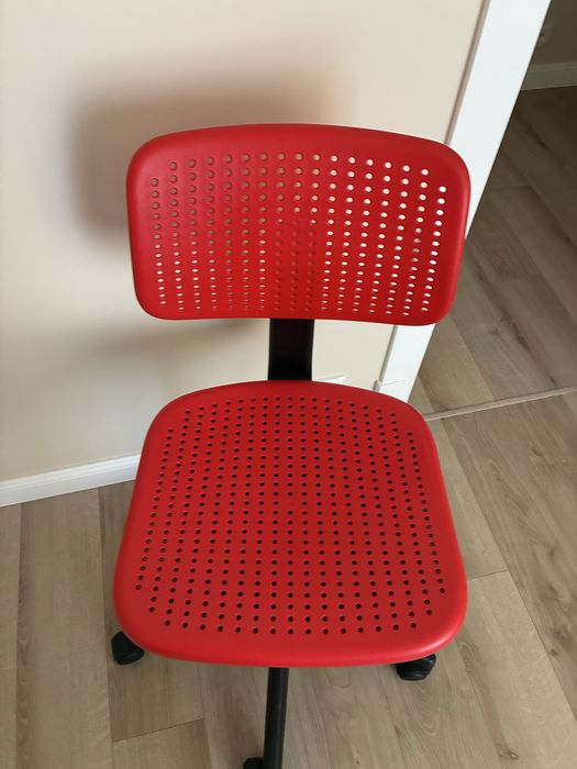 Krzesło obrotowe do biurka młodzieżowe stan bardzo dobry