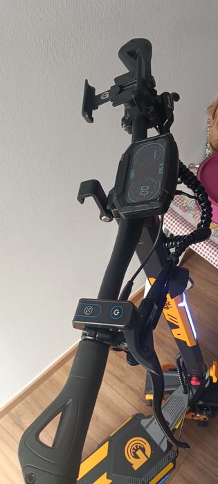 Trotinete Elétrica UrbanGlide Cruise 1000GT 2x2 (Como Nova)