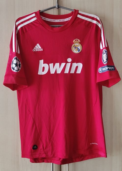 Вінтажна футбольна футболка Adidas Real Madrid FC 2011/12 Kaká 8 Away