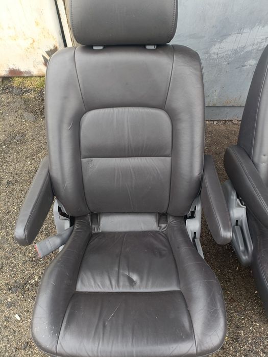 Сидіння сідушки Кіа карнавал