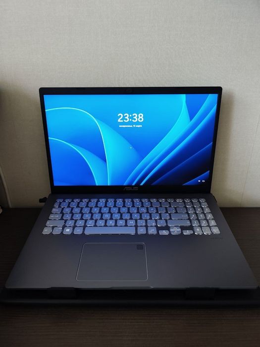 Asus VivoBook 15 M509DJ