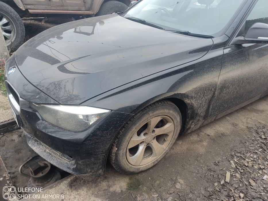 Bmw 3 F30 чорного кольору 475