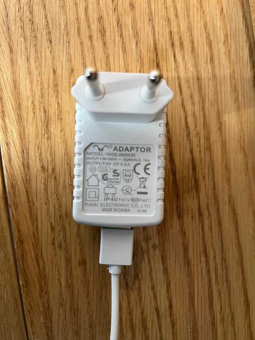 Bebedouro/Fonte "Bubble Stream" para cão ou gato – 35 Euros