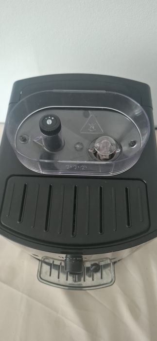 Maquina de café automática KRUPS