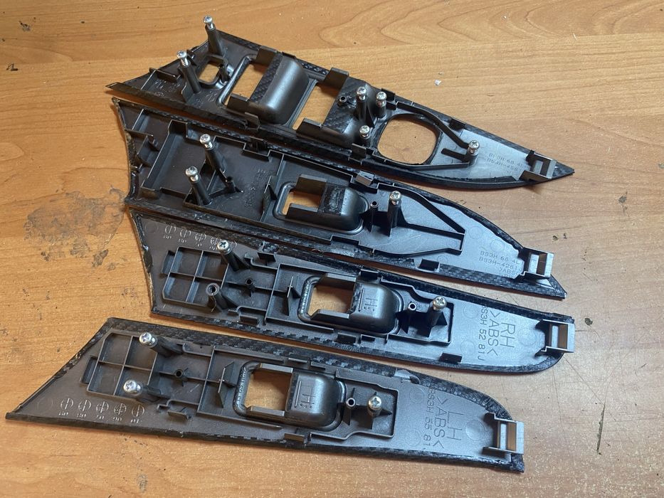 Mazda 3 Bk комплект декору, накладки кнопок склопідіймачів. Рамка Мазд