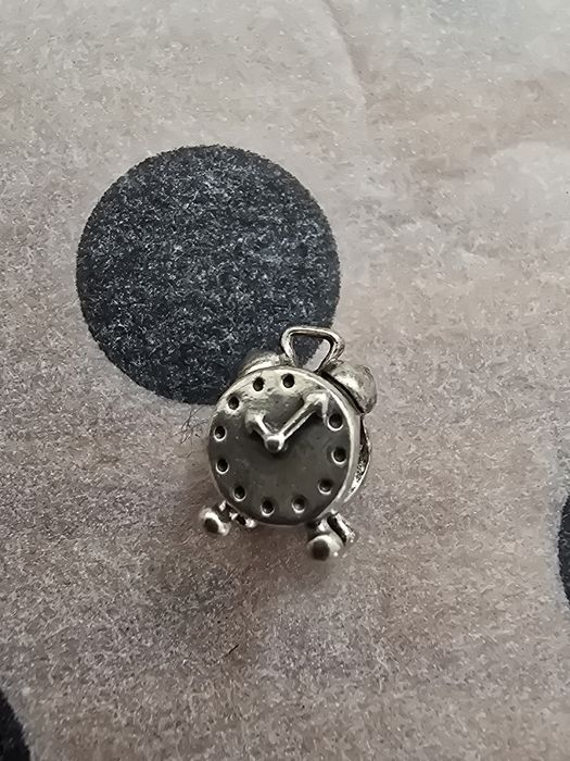 Contas Pandora original relogio