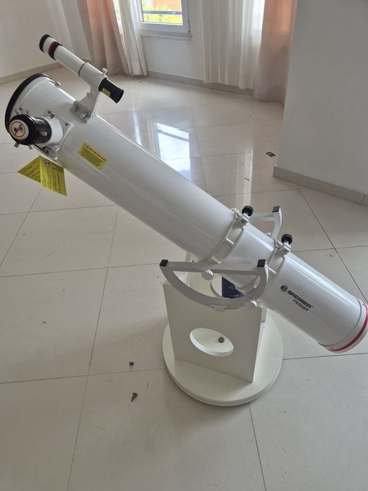 Telescópio BRESSER Messier 6”