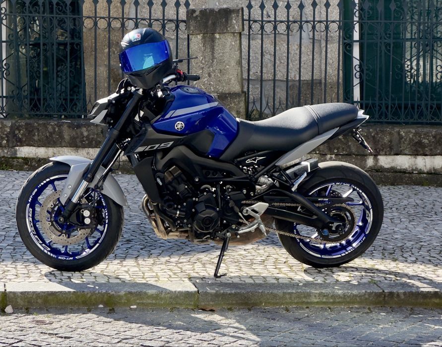 MT 09.  2020. Nada a apontar. Revisao em dia