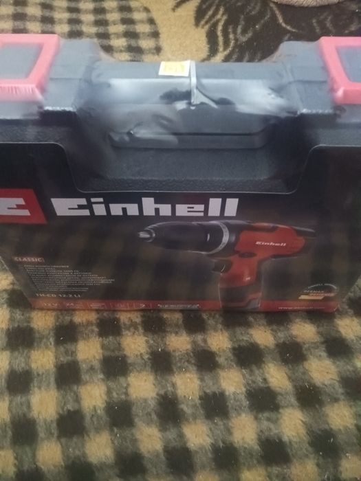Máquina nova embalada