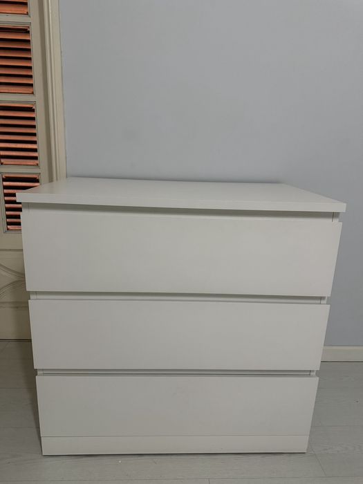 Comoda Ikea malm