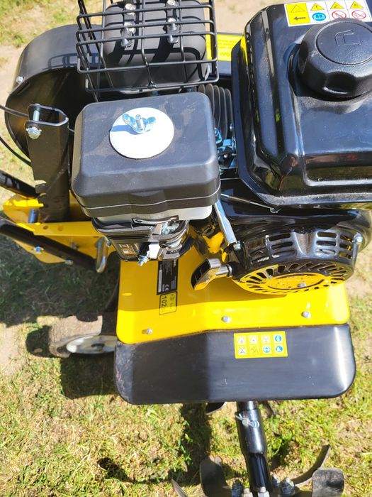 Glebogryzarka spalinowa