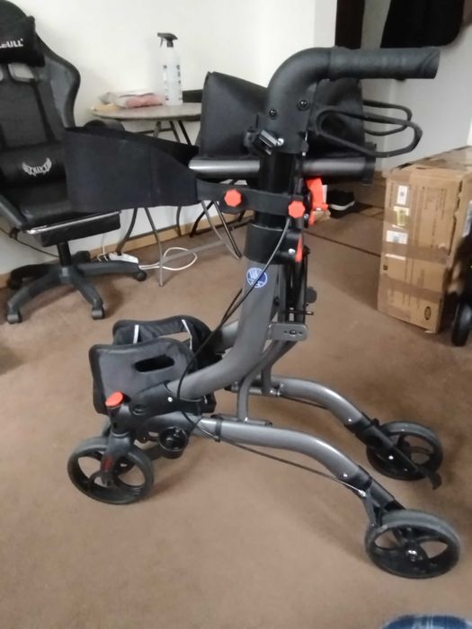 Vermeiren FOUR LIGHT chodzik balkonik aluminiowy czterokołowy