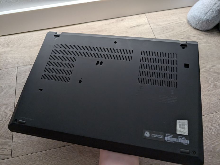 Ноутбук Lenovo Thinkpad T14 gen 2 i5-1145g7 iris XE 16/256gb 14 циклів