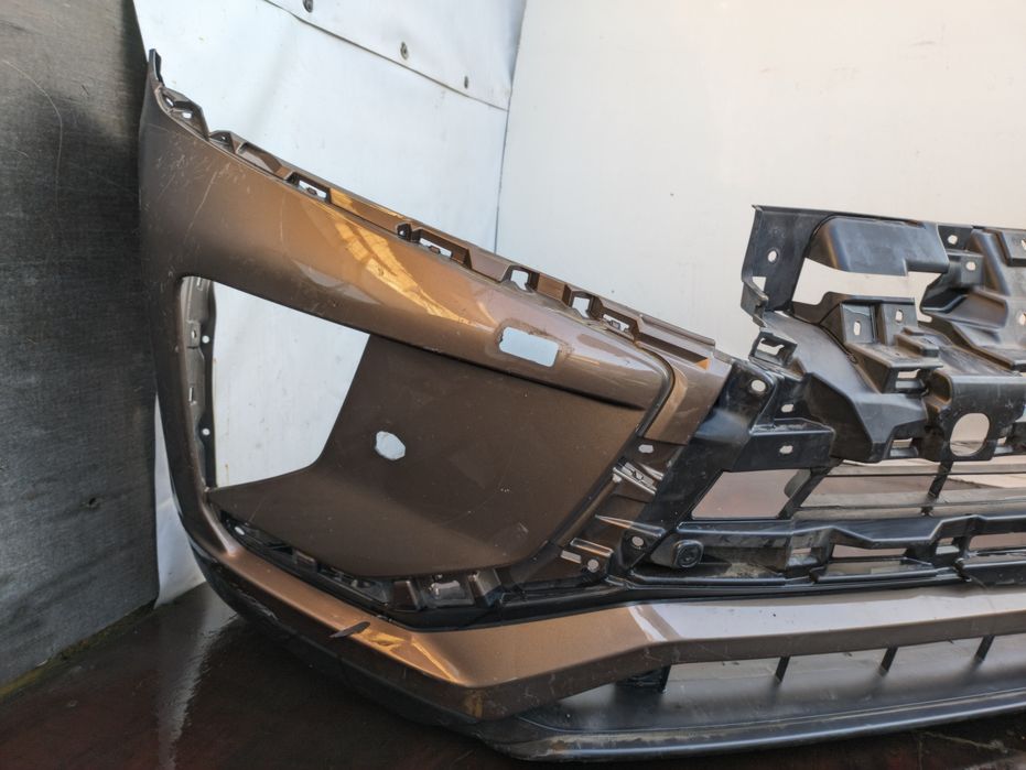 Передній бампер Mitsubishi Eclipse Cross 2017-