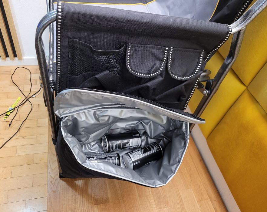 Krzesło Turystyczne Kempingowe Wędkarskie Reżyserskie Nowe stolik