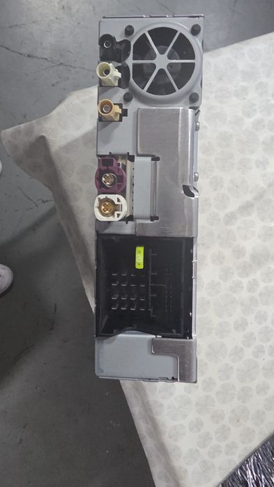 Rádio e visor BMW série 1 F20