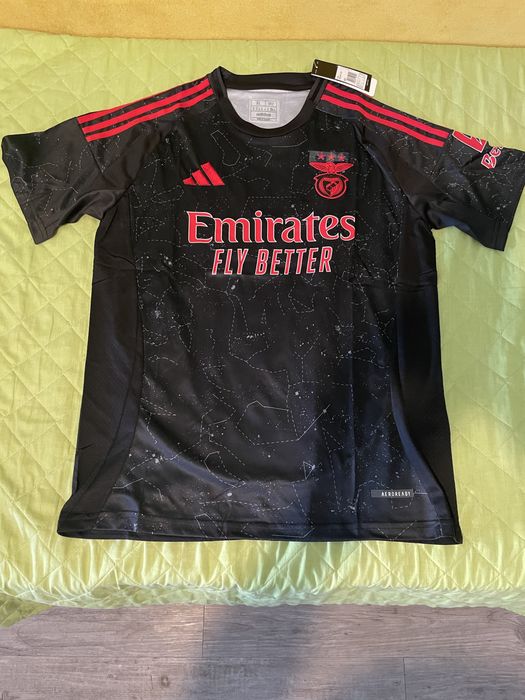 Camisola de SL Benfica - Modelo Preto