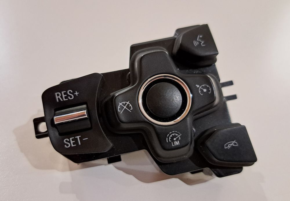 Przycisk, przełącznik kierownicy, radia Opel Insignia A Lift