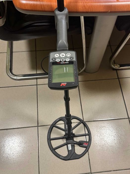 Minelab Equinox 800 з котушкою EQX 11".