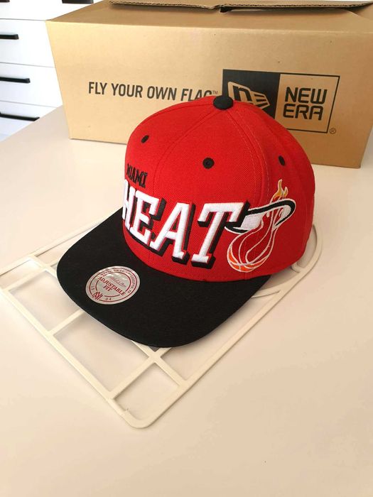 Nowa oryginalna czapka Mitchell & Ness Snapback Miami Heat