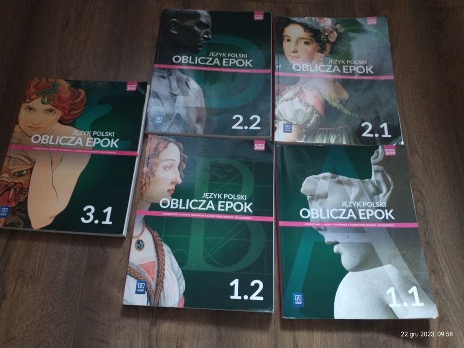 Książki do j.polskiego