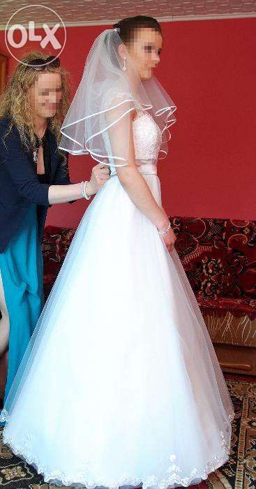 Suknia ślubna - polecam!!!