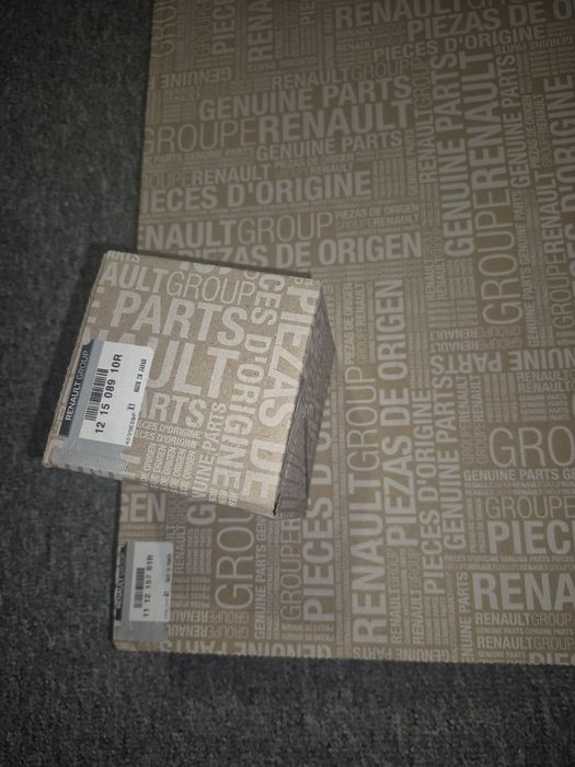 Прокладка поддона і шатунні вкладиші на Рено меган 3