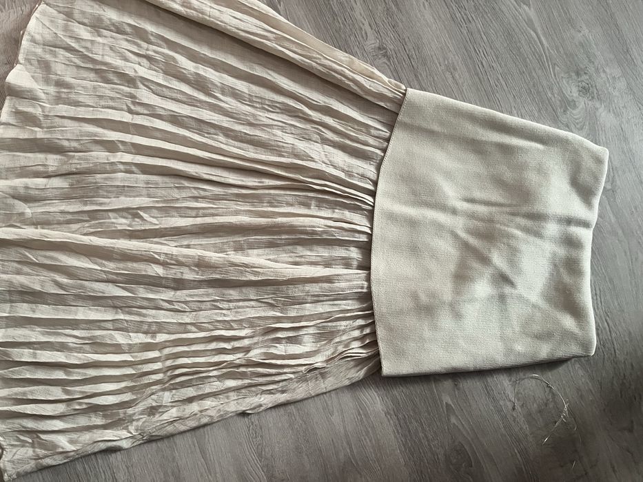 Продам спідницю zara