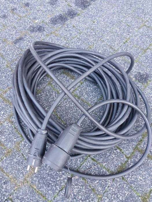 Przedlużacz elektryczny