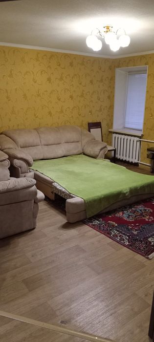 Сдам квартиру посуточно!  Рядом с ЖД вокзалом