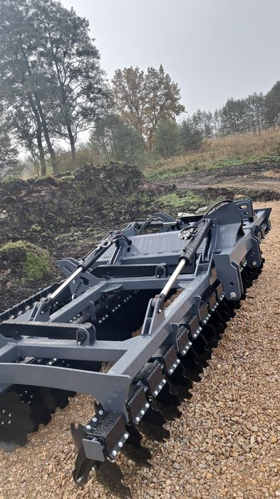 Brona talerzowa 5 metrów  firmy WOLF-MET nowa