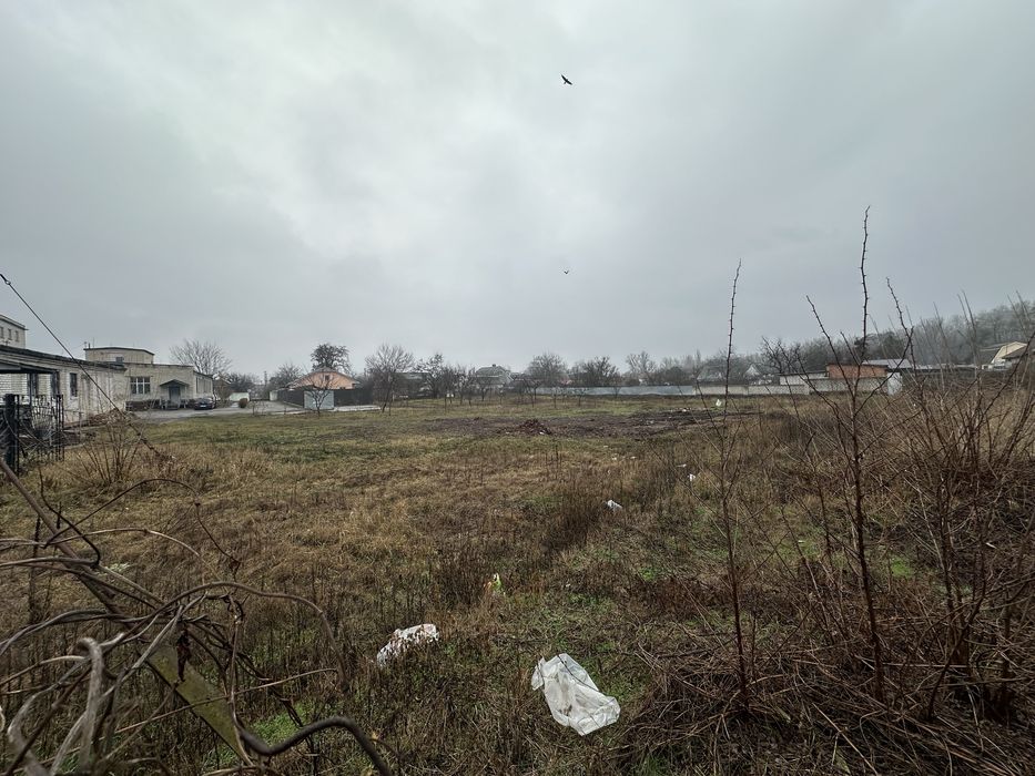 Продаж ділянки Крюків Автоленд
