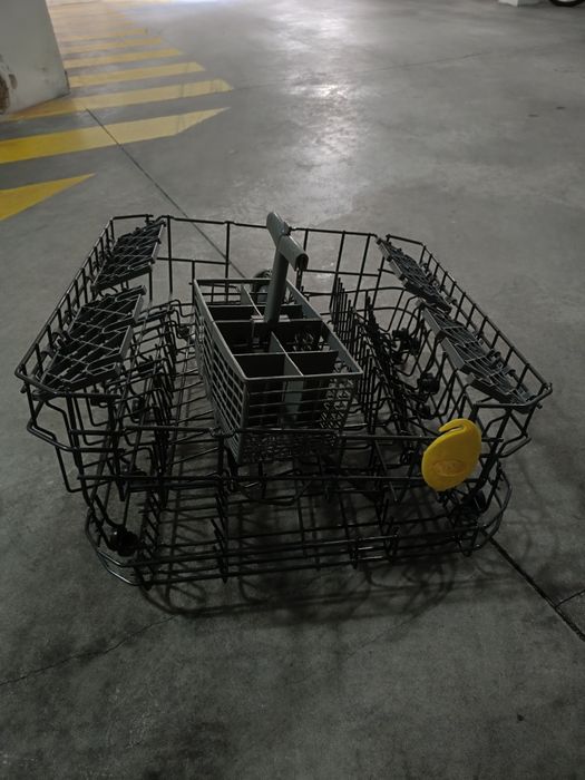 Cestos maquina lavar loiça Nardi NEGOCIÁVEL