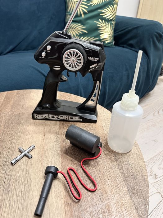 Kyosho 1/10 PureTen GP 4WD FAZER Aston Martin Racing DBR9.