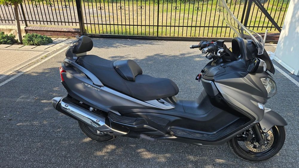 Suzuki Burgman Suzuki Burgman 650 r.2017 Executive