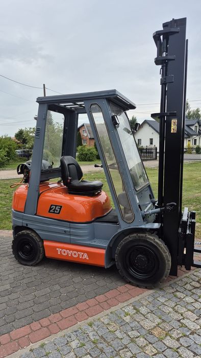 Wózek Widłowy Toyota