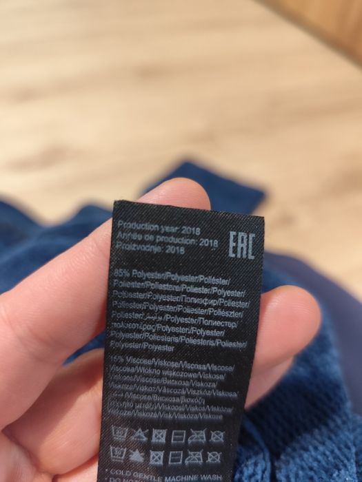 Granatowy sweterek r. L