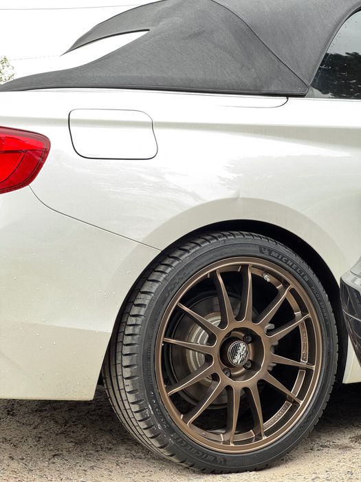 Felgi OZ Racing Superleggera 5x120 19 cali 19” 8J ET 40 z czujnikami ciśnienia BMW