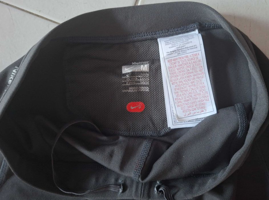Calções desportivos Nike Fit Dry, tamanho M