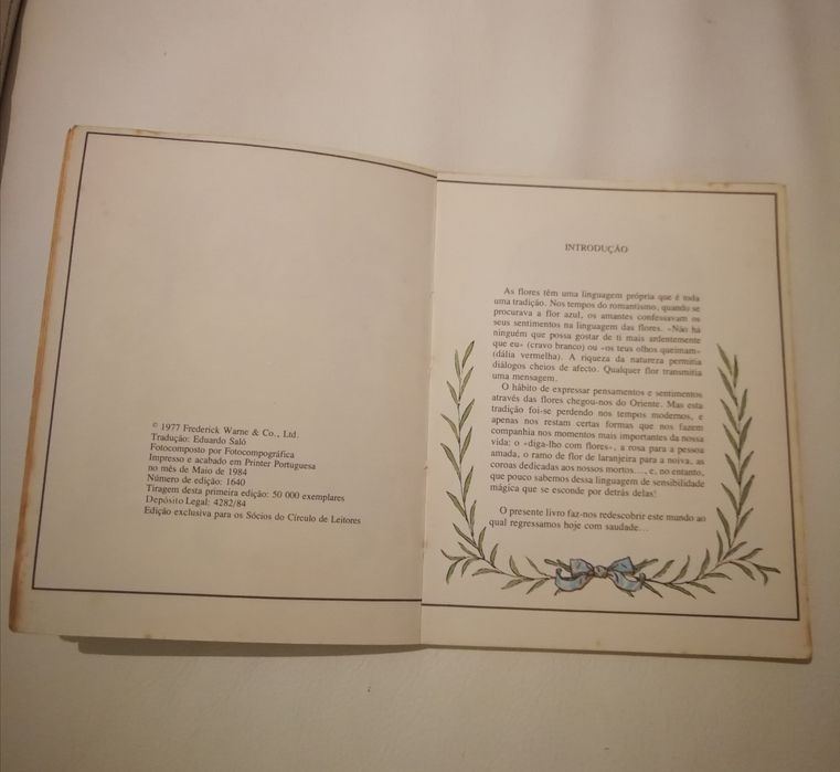 Livro "A linguagem das flores"