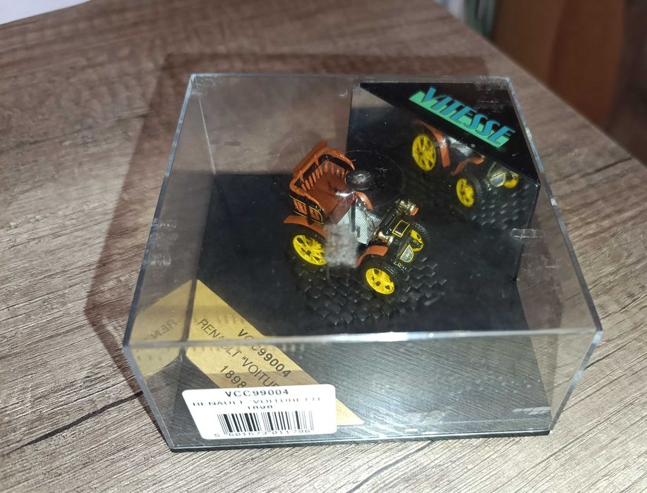 Miniatura Original Renault Voiturette 1898 da Vitesse - C/ expositor