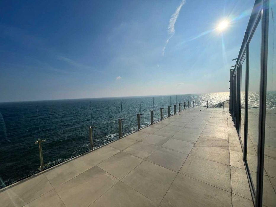 Дом в Аркадии, в закрытом комплексе на берегу Черного моря, Santa bay.