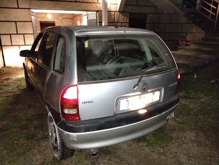 Opel corsa em bom estado