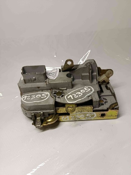 Fechadura / fecho porta frente direito CITROËN Berlingo (MF)