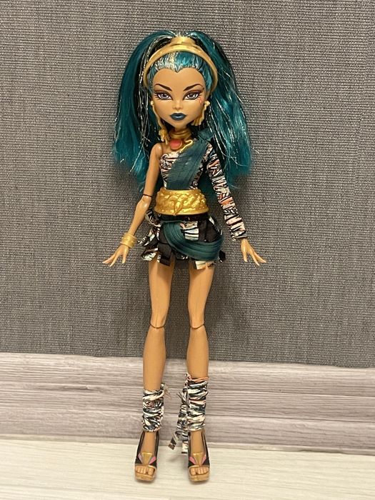Нефера де Ніл (монстр хай) базова