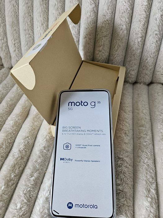 Motorola g35 5g nowa, jeszcze z naklejką