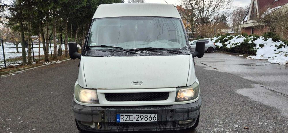 Sprzedam Ford Transit 2.4 Turbo Diesel – 2001 r.