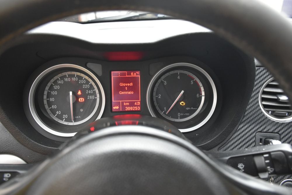 Альфа Ромео 159 1.9